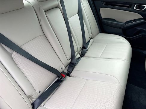 Used 2024 Honda Civic Touring image 28