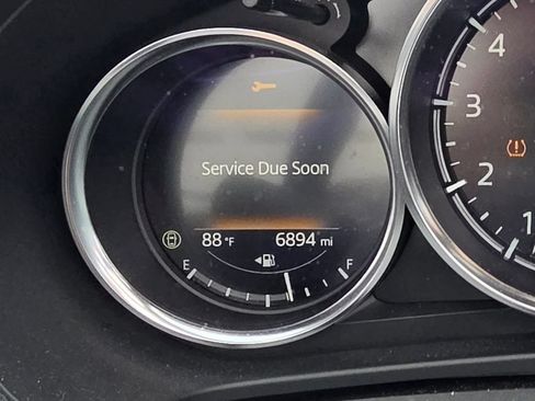 Used 2024 MAZDA MX-5 Miata Grand Touring RWD image 8