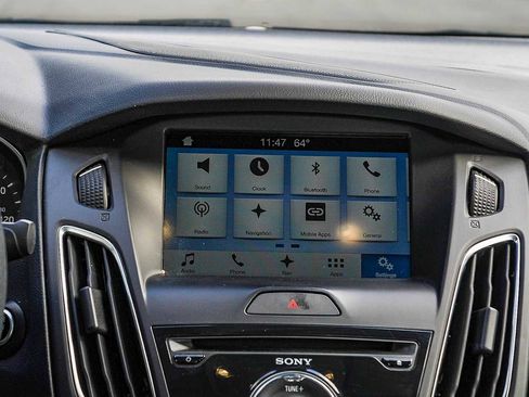 Used 2017 Ford Focus Titanium w/ Titanium Technology Package image 14