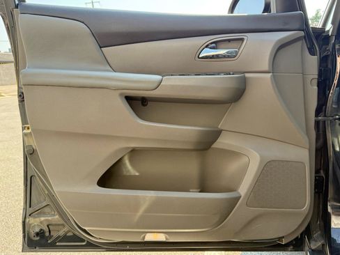 Used 2016 Honda Odyssey EX-L image 21