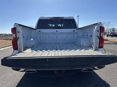 Used 2023 Chevrolet Silverado 1500 LTZ w/ LTZ Premium Package image 16