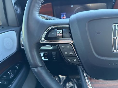 Used 2024 Lincoln Navigator Reserve w/ Equipment Group 201A image 33