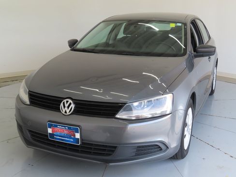 Used 2014 Volkswagen Jetta S FWD image 8