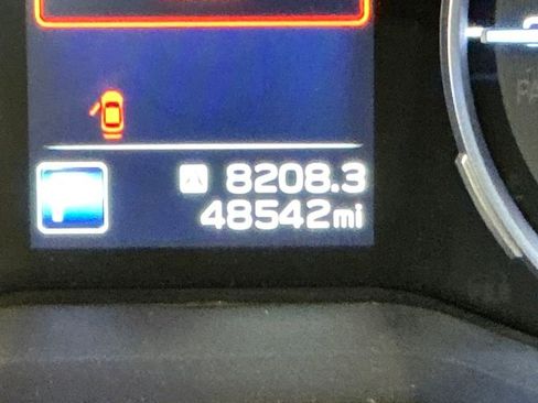 Used 2019 Subaru Ascent Limited w/ Popular Package #2A image 22