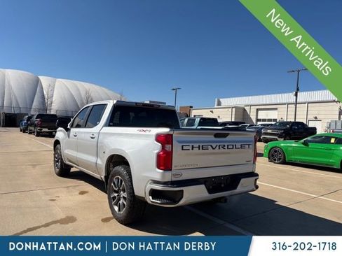 Used 2021 Chevrolet Silverado 1500 RST image 4