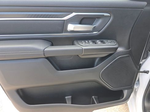 New 2026 RAM 1500 Big Horn AWD/4WD image 14