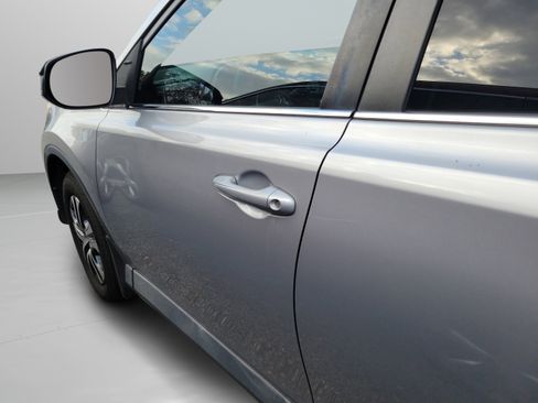 Used 2017 Toyota RAV4 LE image 24