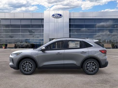 New 2025 Ford Escape SE FWD image 3