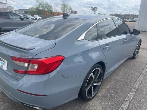Certified 2022 Honda Accord Sport image 3