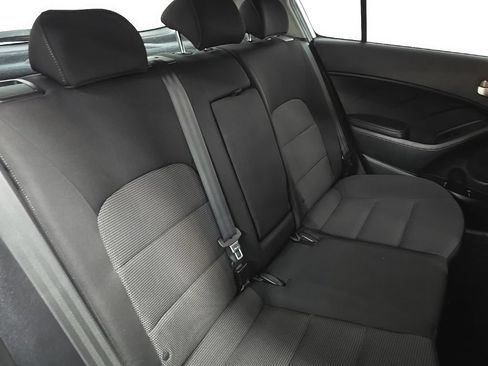 Used 2017 Kia Forte LX FWD image 19