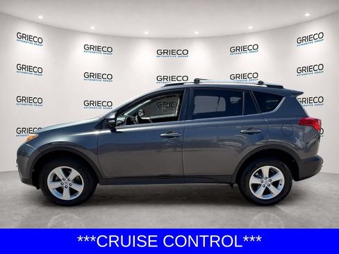 Used 2013 Toyota RAV4 XLE AWD/4WD image 4