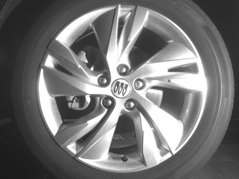 Used 2025 Buick Encore GX Preferred AWD/4WD image 12