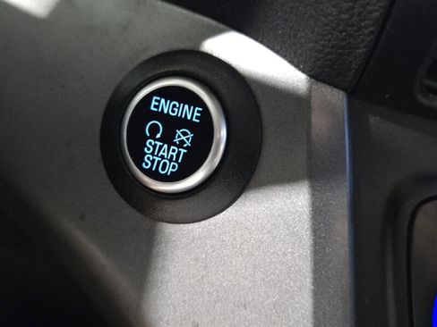 Used 2019 Ford Escape SE image 20