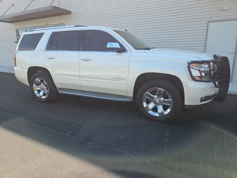 Used 2015 Chevrolet Tahoe LTZ RWD image 11