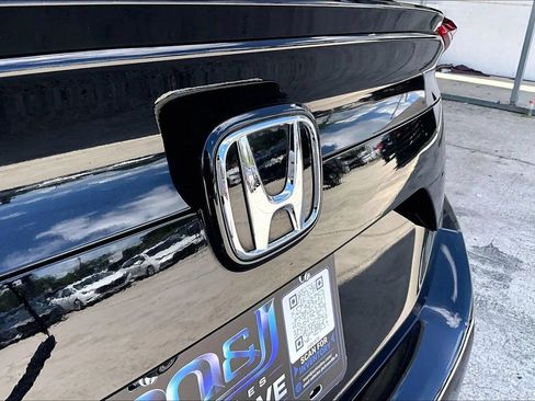 Used 2020 Honda Civic EX image 21