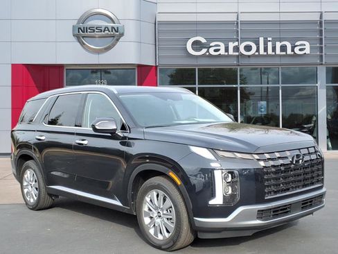 Used 2025 Hyundai Palisade SEL image 1