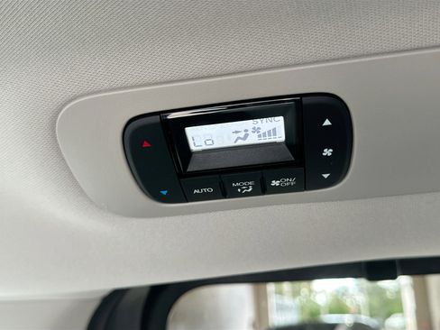 New 2026 Honda Odyssey EX-L image 18