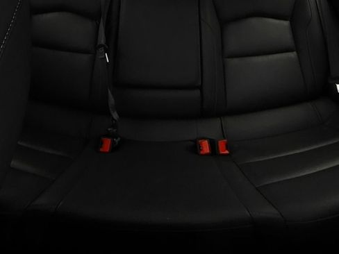 Used 2025 Cadillac XT4 Premium Luxury FWD image 13