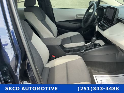 Used 2024 Toyota Corolla LE FWD image 13