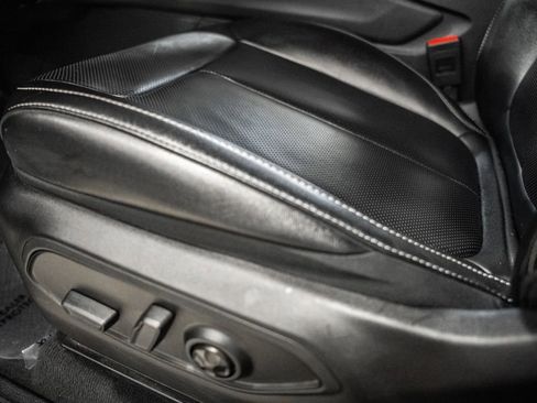 Used 2024 Jeep Grand Cherokee L Limited w/ Luxury Tech Group II image 42