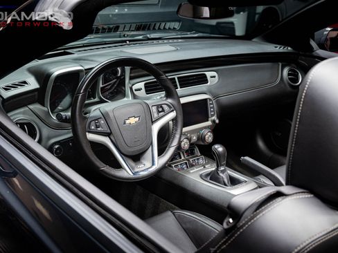 Used 2014 Chevrolet Camaro SS w/ RS Package image 25