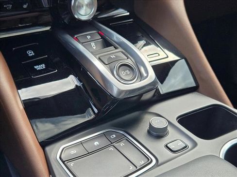 Used 2023 Acura MDX FWD w/ Technology Package image 12