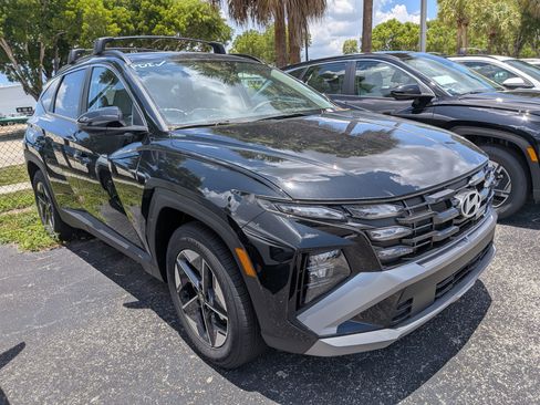 New 2026 Hyundai Tucson SEL Plus FWD image 2