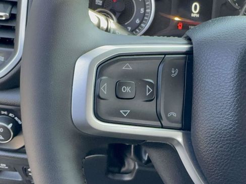 Used 2025 RAM 1500 Big Horn AWD/4WD image 22
