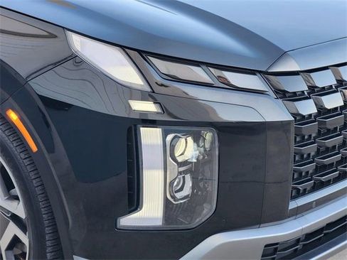 Used 2023 Hyundai Palisade SEL w/ Cargo Package image 7