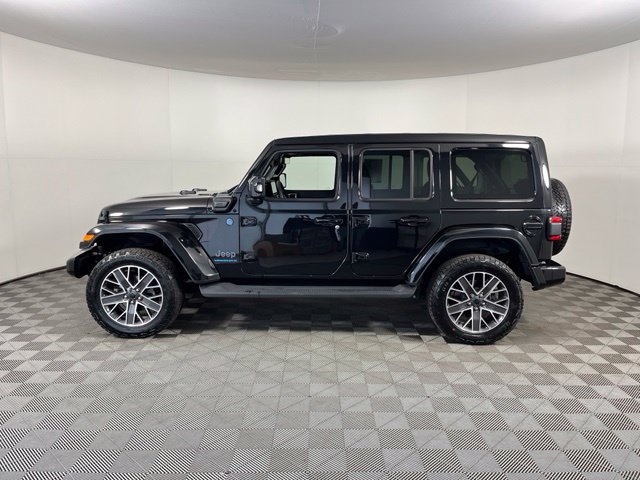 Used 2024 Jeep Wrangler High Altitude AWD/4WD image 4