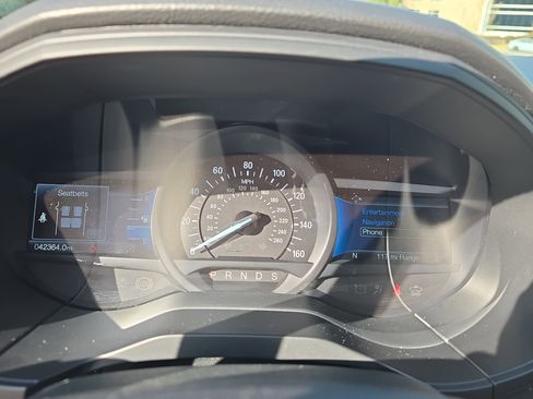 Used 2023 Ford Edge Titanium w/ Equipment Group 301A image 18