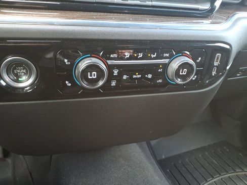 Used 2022 Chevrolet Silverado 1500 LT image 19