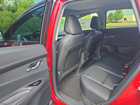 New 2025 Nissan Murano SL image 15