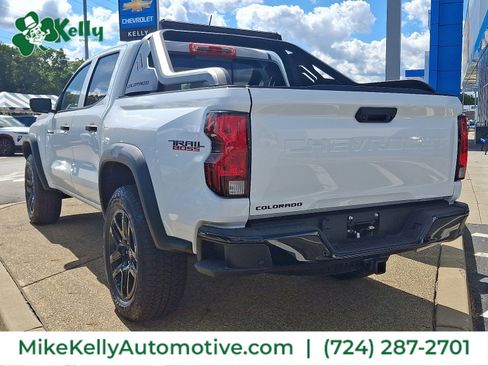 New 2025 Chevrolet Colorado Trail Boss w/ Midnight Edition image 3