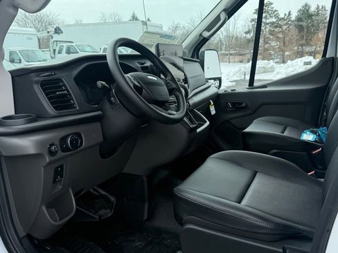 New 2026 Ford Transit 250 Low Roof w/ Load Area Protection Package RWD image 8