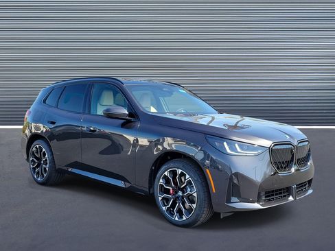 New 2026 BMW X3 xDrive30 w/ Premium Package image 2