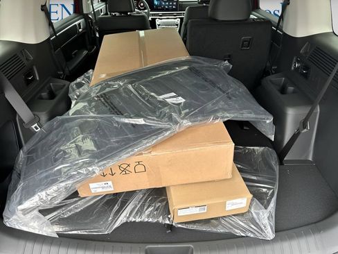 New 2025 Hyundai Santa Fe SEL FWD image 11