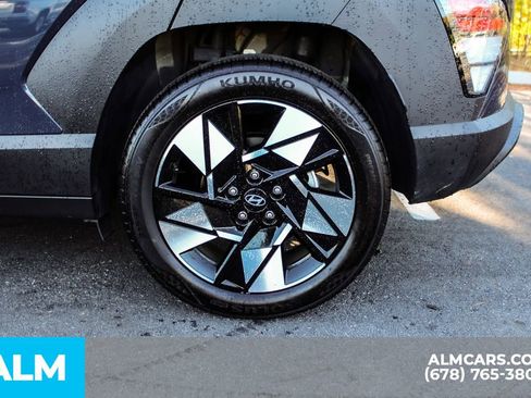 Used 2025 Hyundai Kona SEL image 16