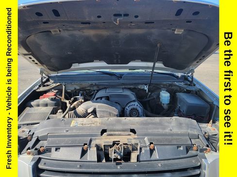 Used 2010 GMC Yukon SLT w/ SLT-2 Equipment Package AWD/4WD image 21