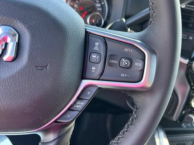 New 2026 RAM 3500 Big Horn AWD/4WD image 21