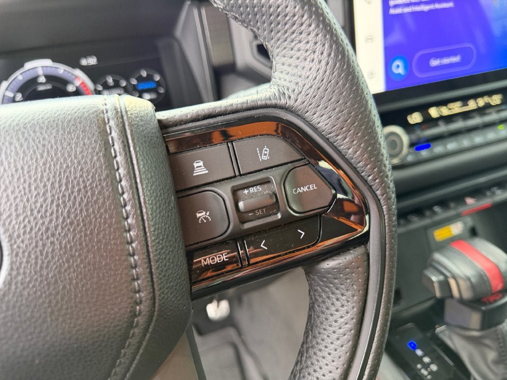 Used 2023 Toyota Sequoia TRD Pro AWD/4WD image 17