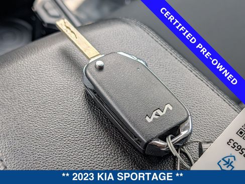 Used 2023 Kia Sportage LX FWD image 34