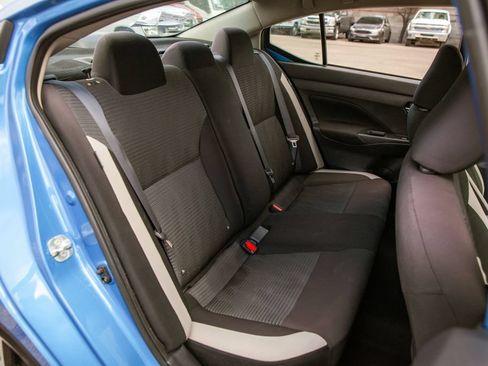 Used 2021 Nissan Versa SV FWD image 12