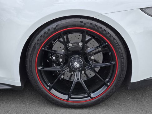 Certified 2022 Porsche 911 GT3 RWD image 12