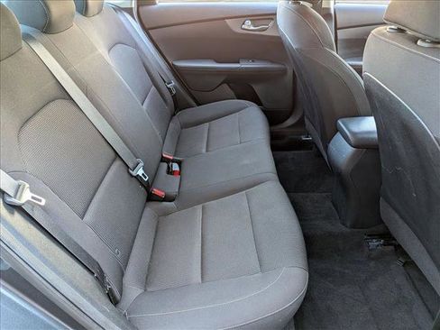 Used 2019 Kia Forte Sedan image 19