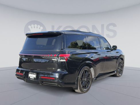 Used 2026 INFINITI QX80 4WD w/ Sport Exterior Package image 7