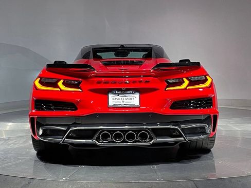 Used 2024 Chevrolet Corvette Z06 RWD image 31