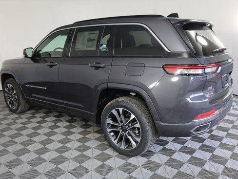 New 2025 Jeep Grand Cherokee Overland w/ Luxury Tech Group IV image 6