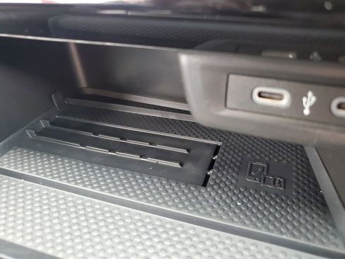 New 2025 Volkswagen Jetta SE image 24