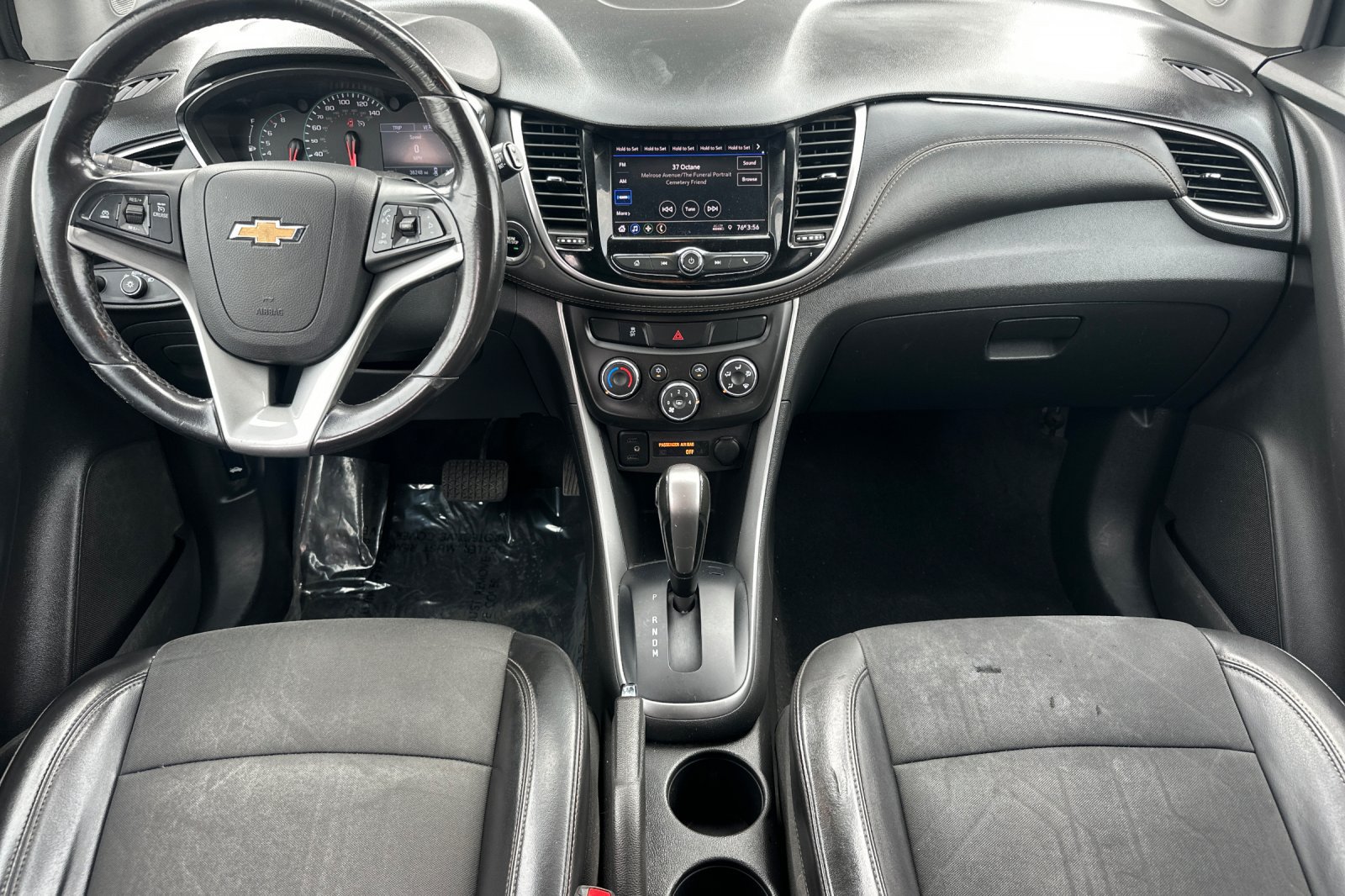 Used 2022 Chevrolet Trax LT w/ Driver Confidence Package AWD/4WD image 15